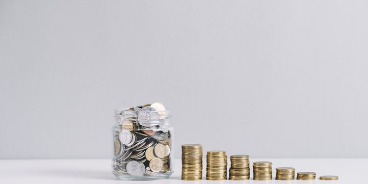 Sim, a PEC emergencial pode congelar salários até 2036